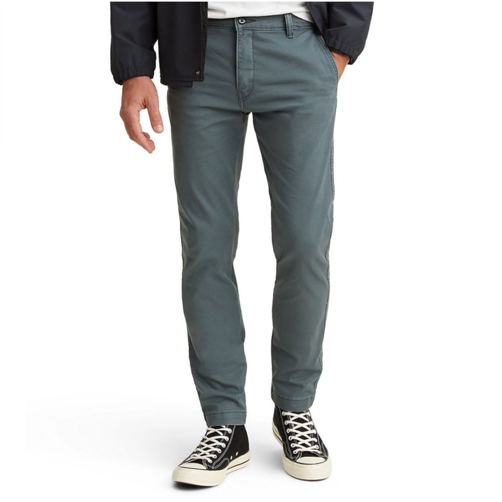 LIKE NEW Levi’s XX Chino slim tapered